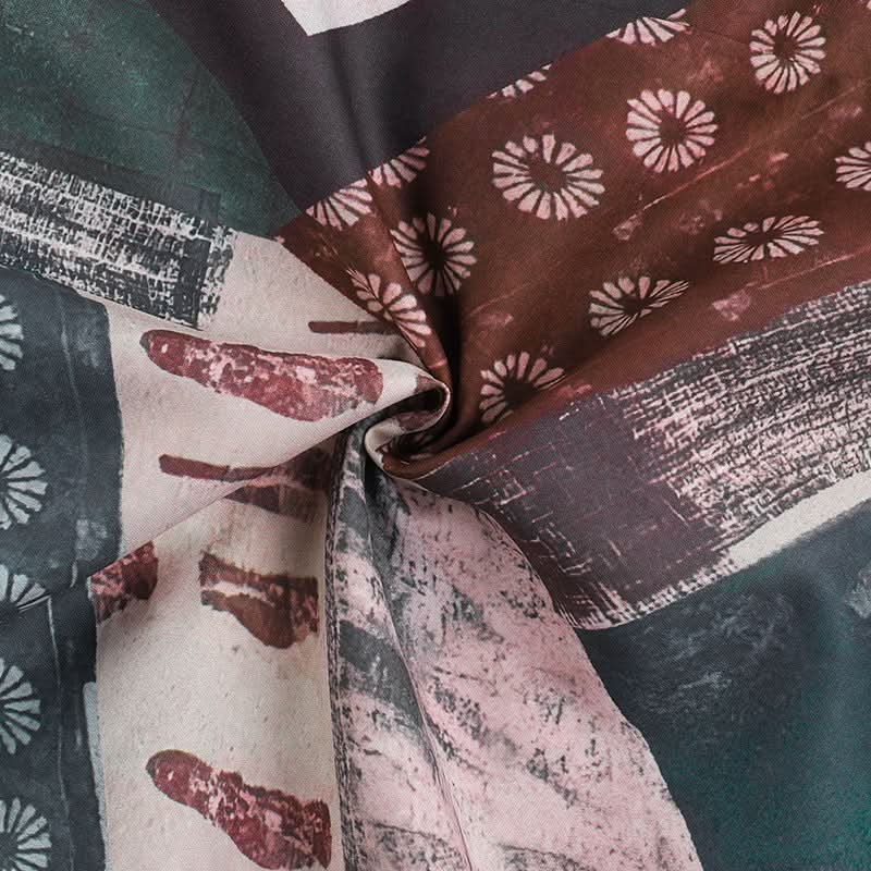 Long sleeve v neck contrast zip-up maxi dress