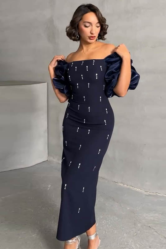 Echoes of the Past – Polka Dot Bodycon Dress