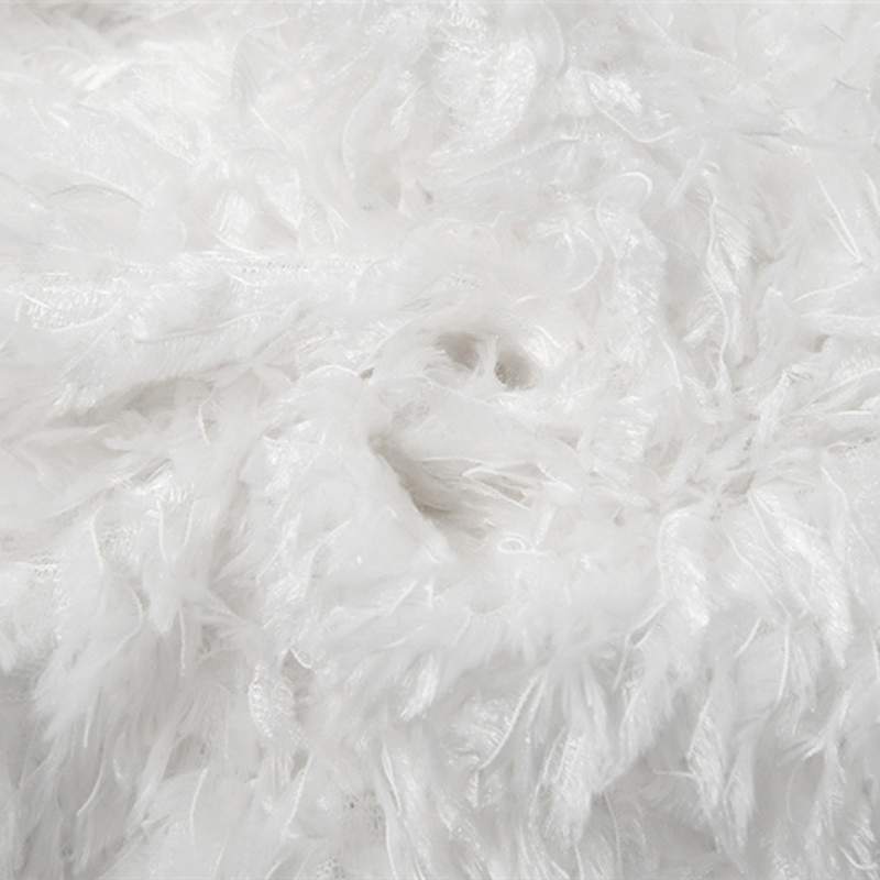 Fluffy solid low rise short pant