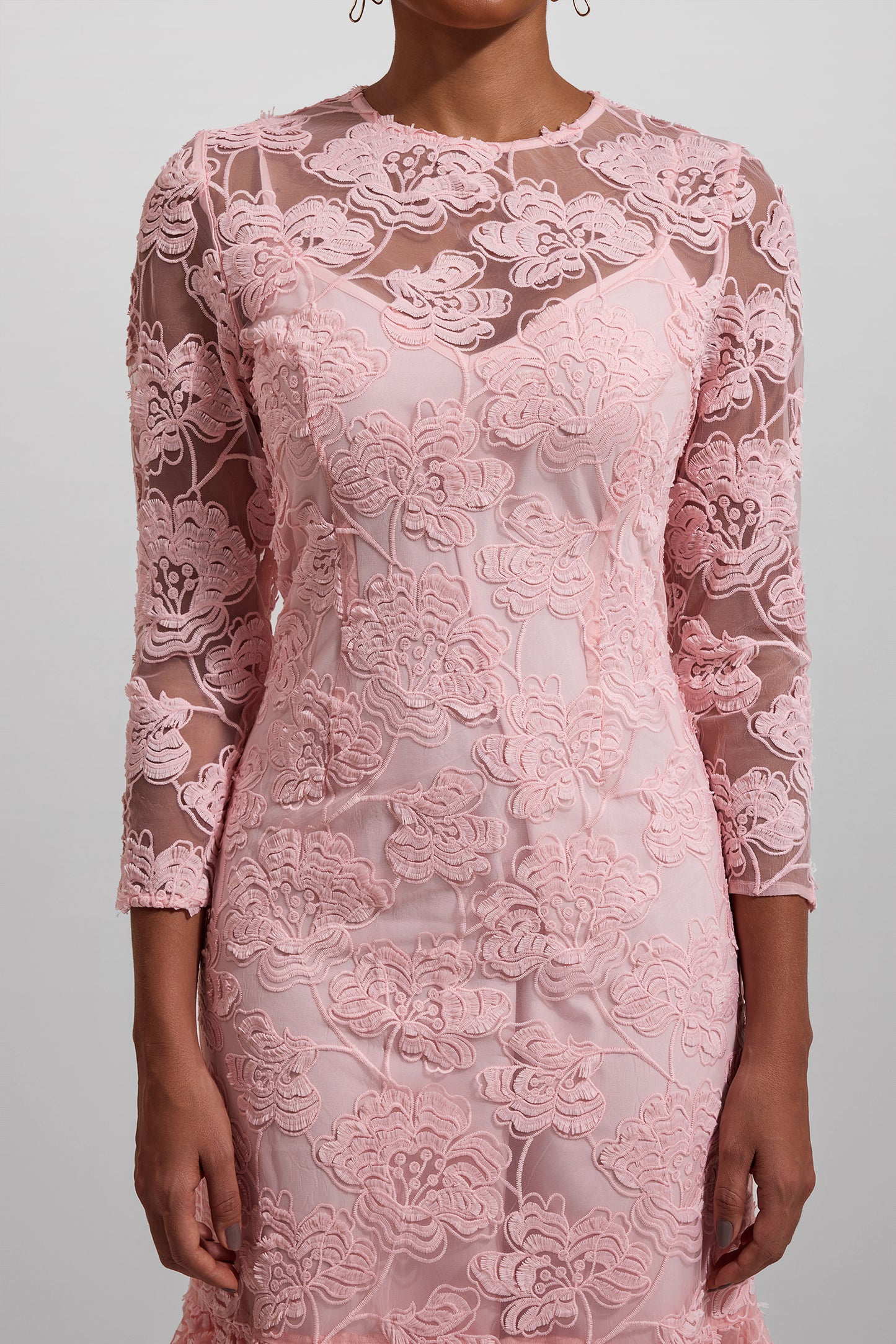 Embroidered Round Neck Long Sleeve Maxi Dress