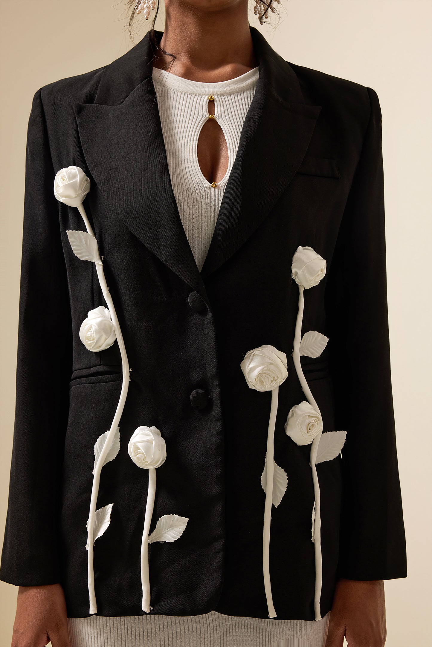 3D Flower Contrast Color Long Sleeve Blazer