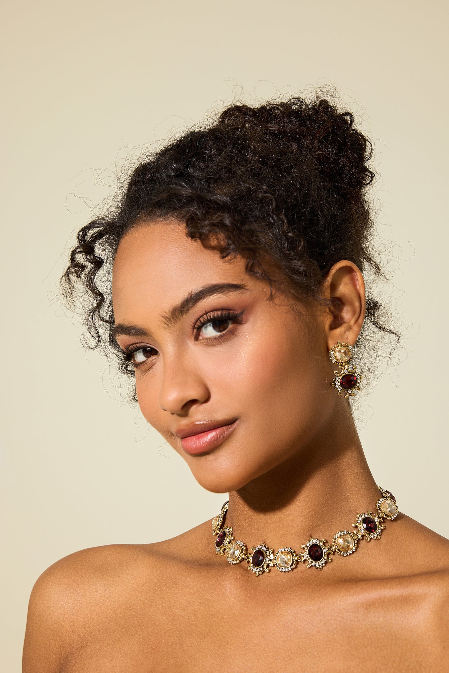 Imitation Gemstone Faux Diamond Choker & Stud Earrings Set