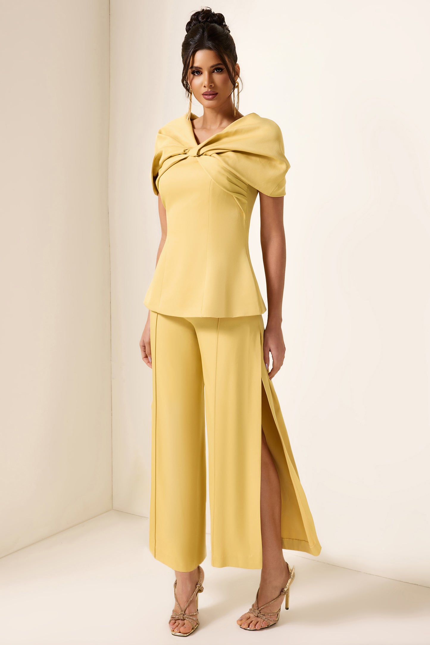 Knotted V-Neck Solid Top & High Waist Loose Pants