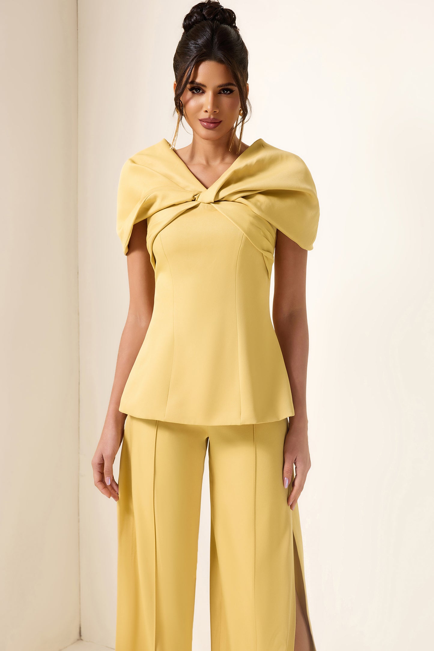 Knotted V-Neck Solid Top & High Waist Loose Pants