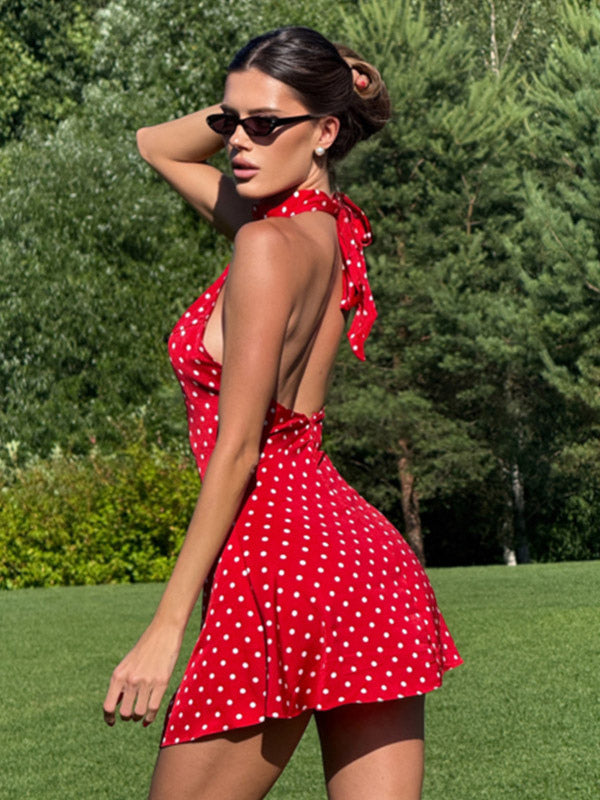 Chic Fitted Red Gown With Polka Dots Perfect For Summer Parties