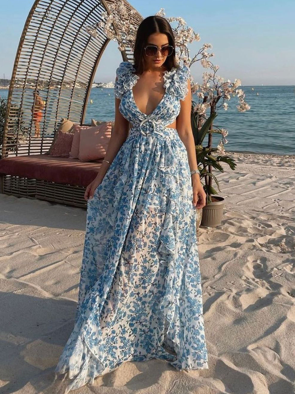 Flowy Flower Dress Plunge High-Slit Backless Maxi Boho Dresses