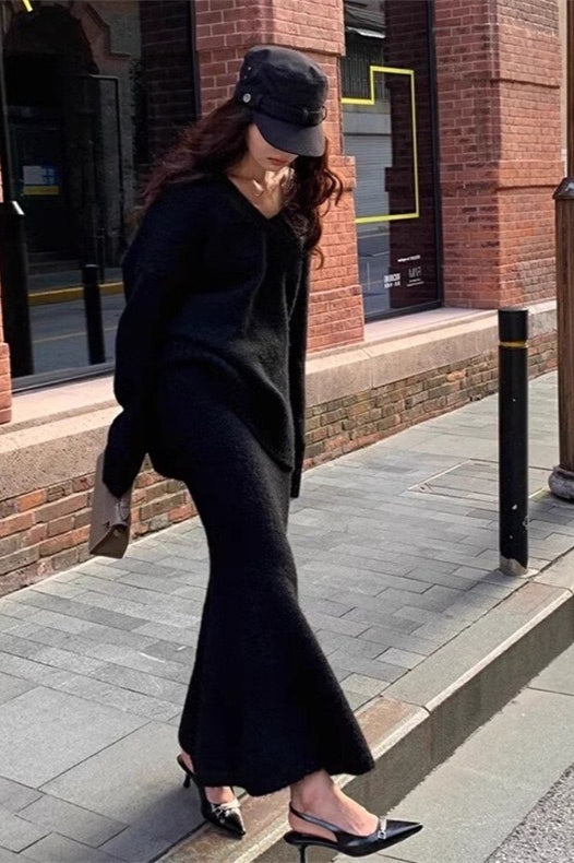 Lazy V-neck Knit Sweater Mermaid Skirt Two Piece Set