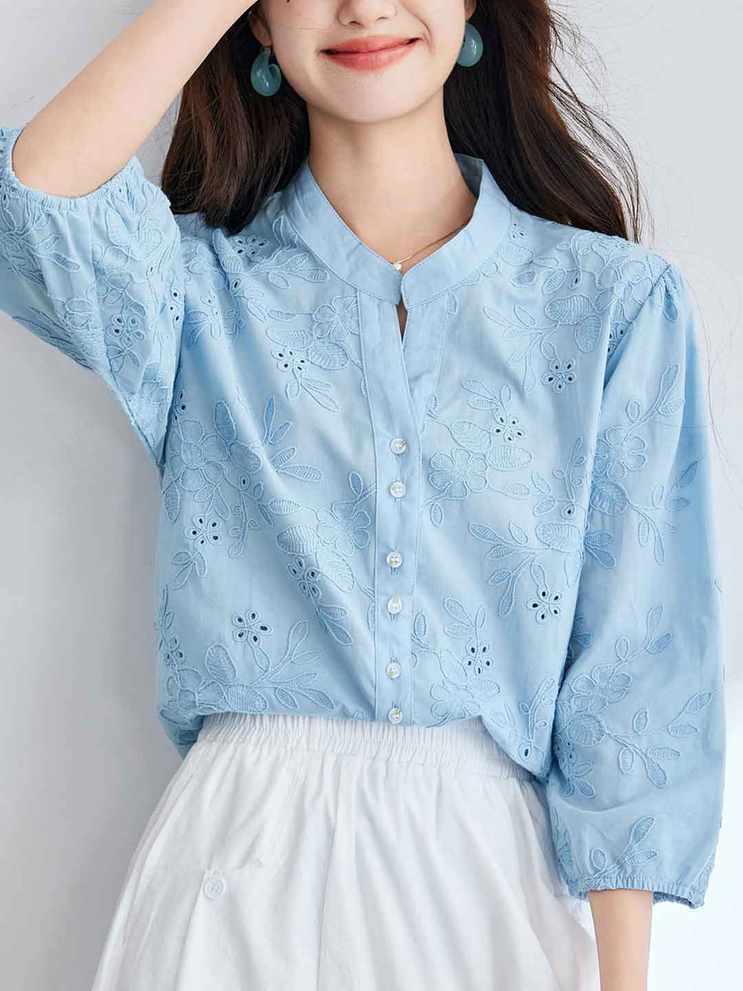 Bella Elegnat V-Neck Embroidered Hollowed Top