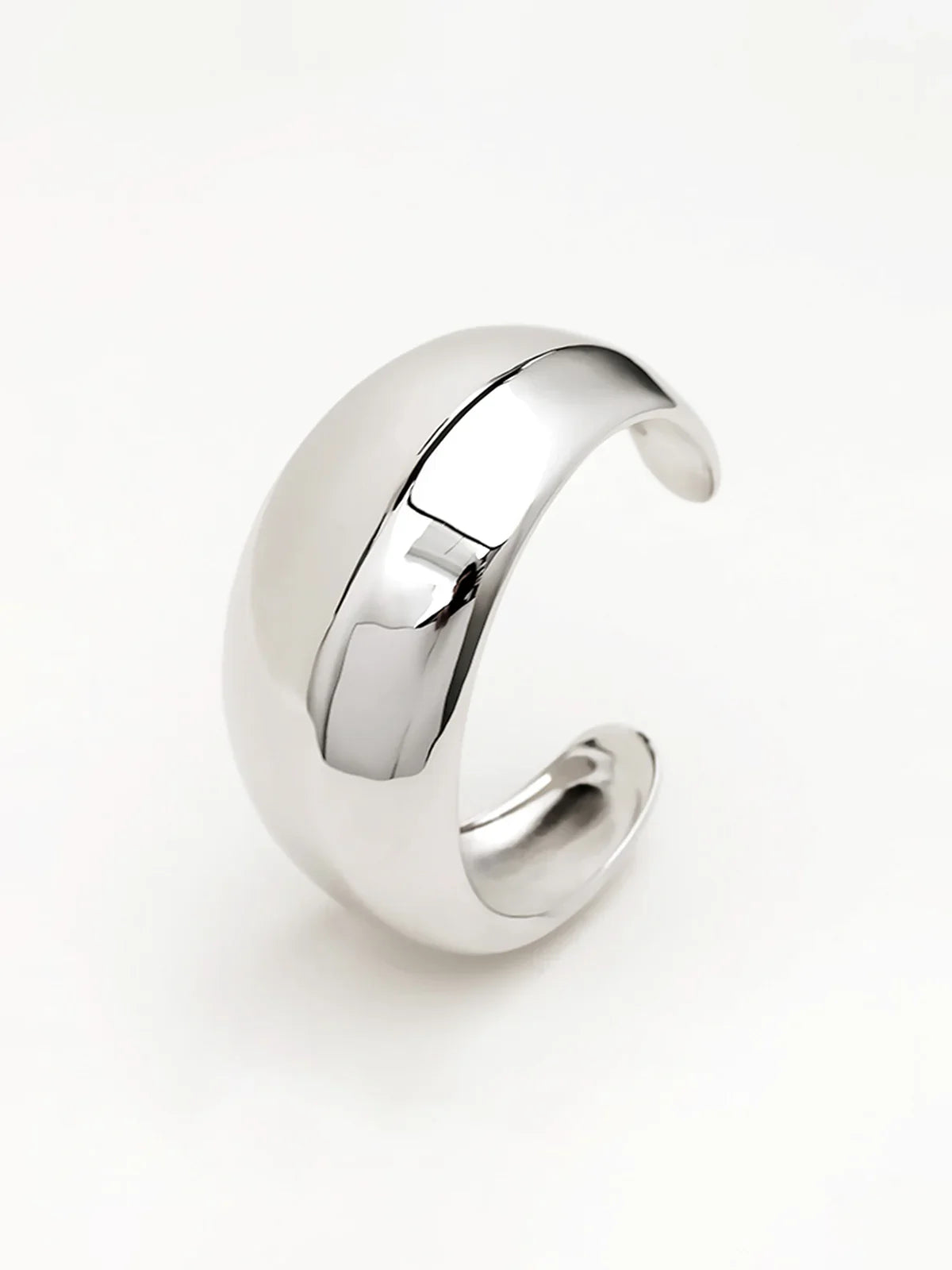 Kera Plain Ring Style Bracelet