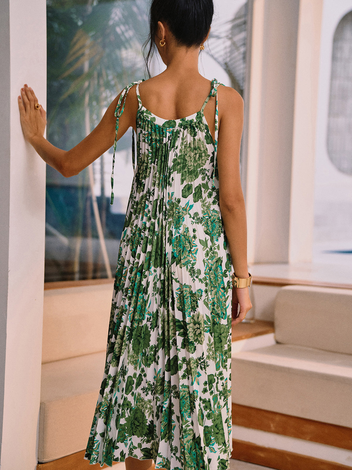 Floral Pleated Knotted Midi Dress