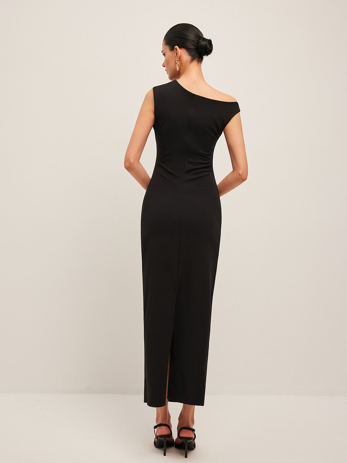 Asymmetrical Shoulder Dress