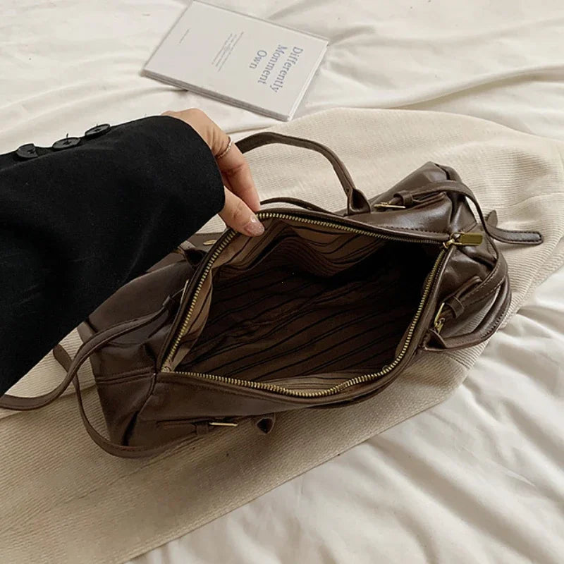 PU Leather Buckle Fashion Shoulder Bag
