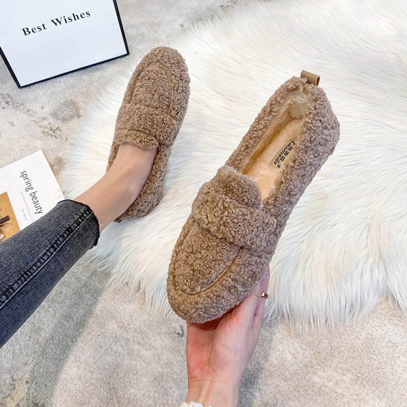 AmyVictoria | Cozy Sherpa Loafers