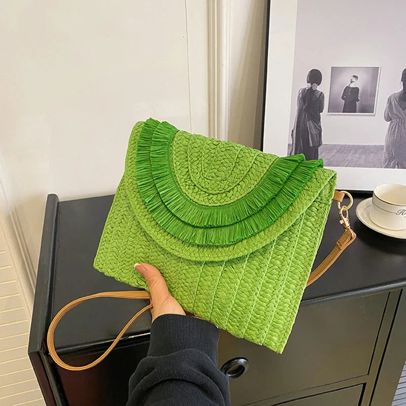 Corn Husk Weave Straw Clutch Wristlet