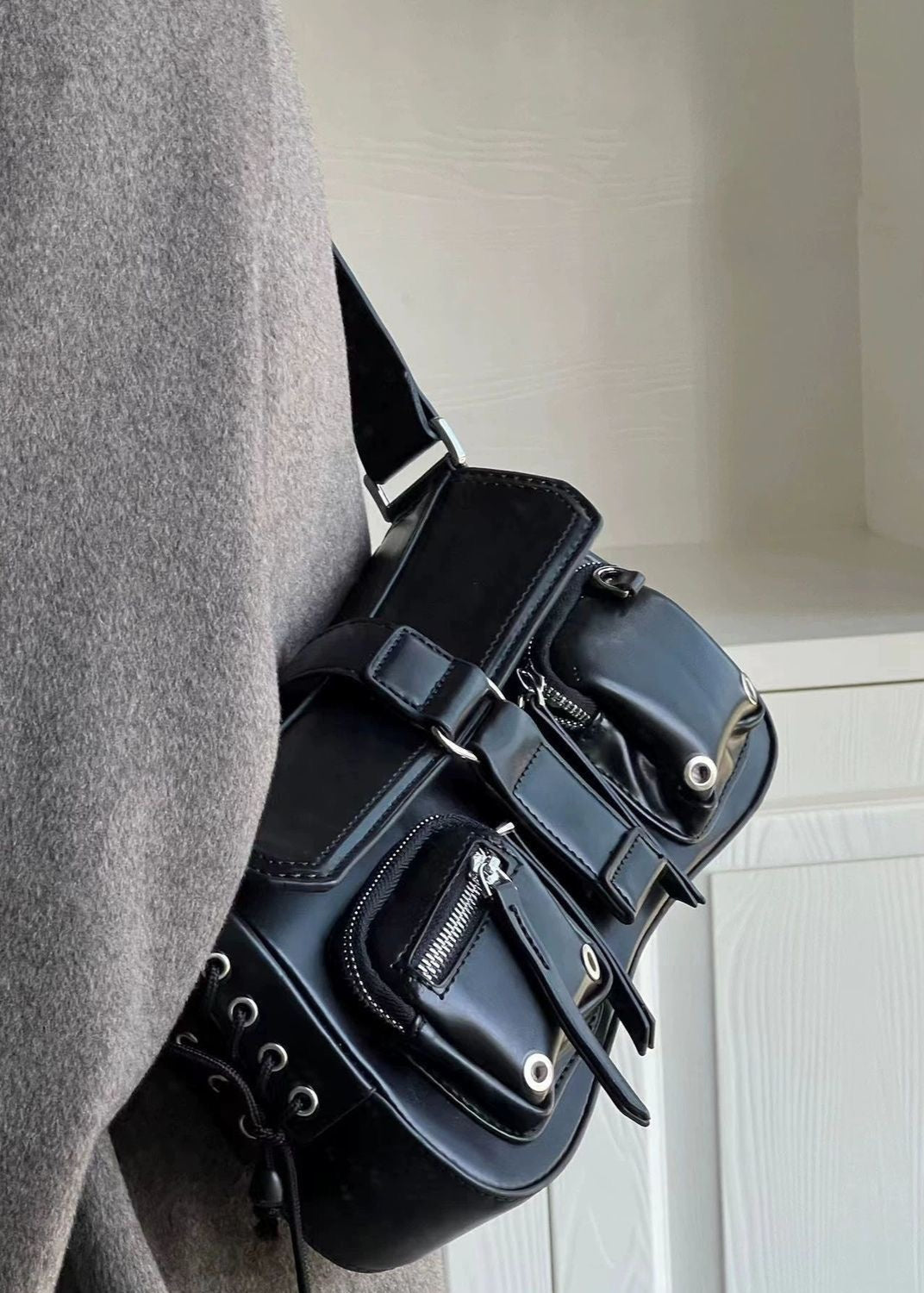 Crimson Utility Buckle Shoulder Bag – Multi-Pocket Street Style
