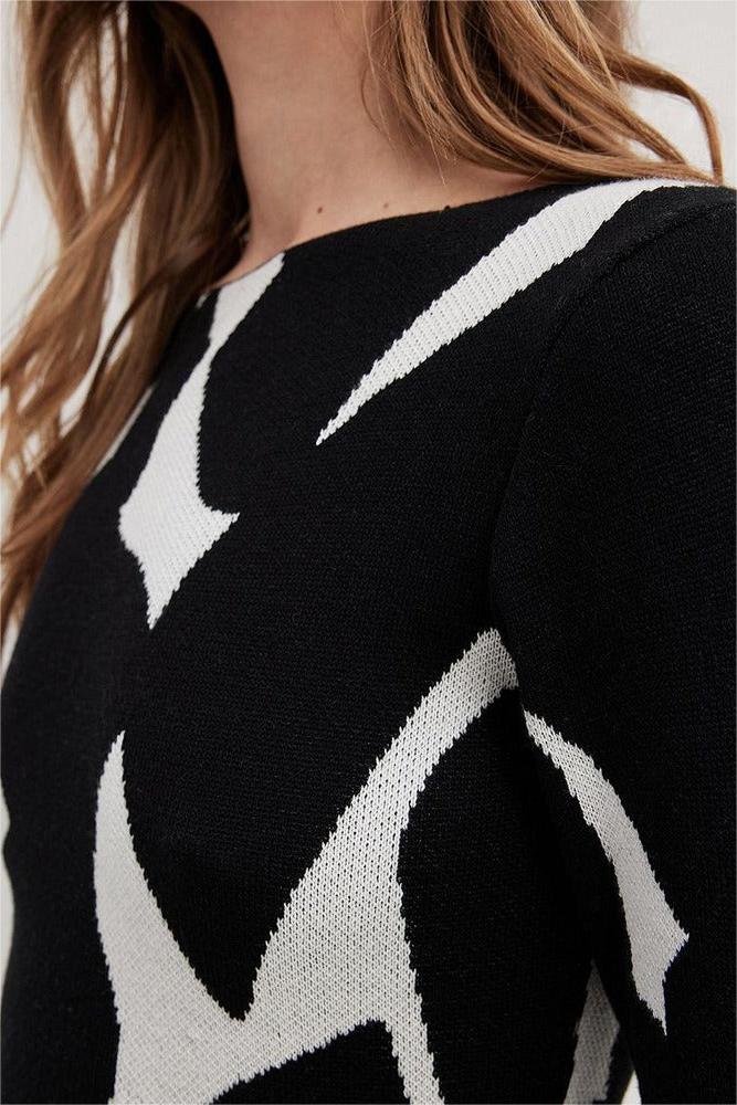 Geometric Patterns Knit Midi Dress