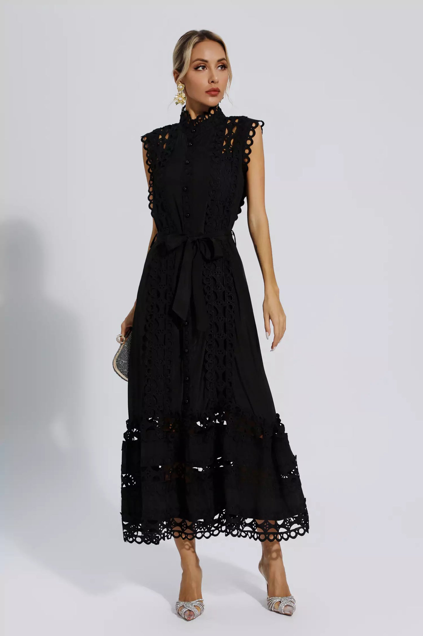 Kennedi Sleeveless Hollow Maxi Dress-Black