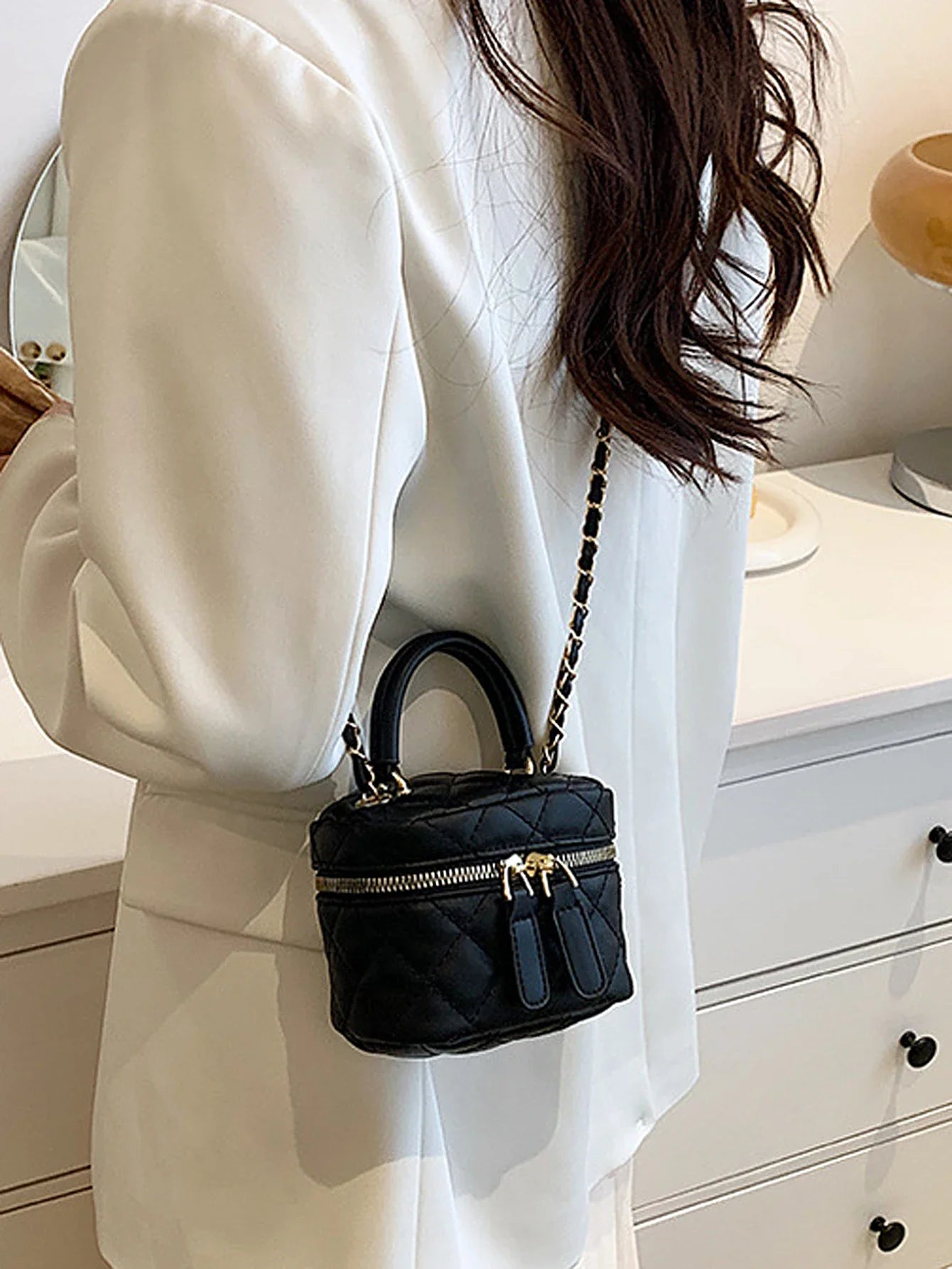 Mini Quilted Chain Diamond Crossbody Designer Handbag