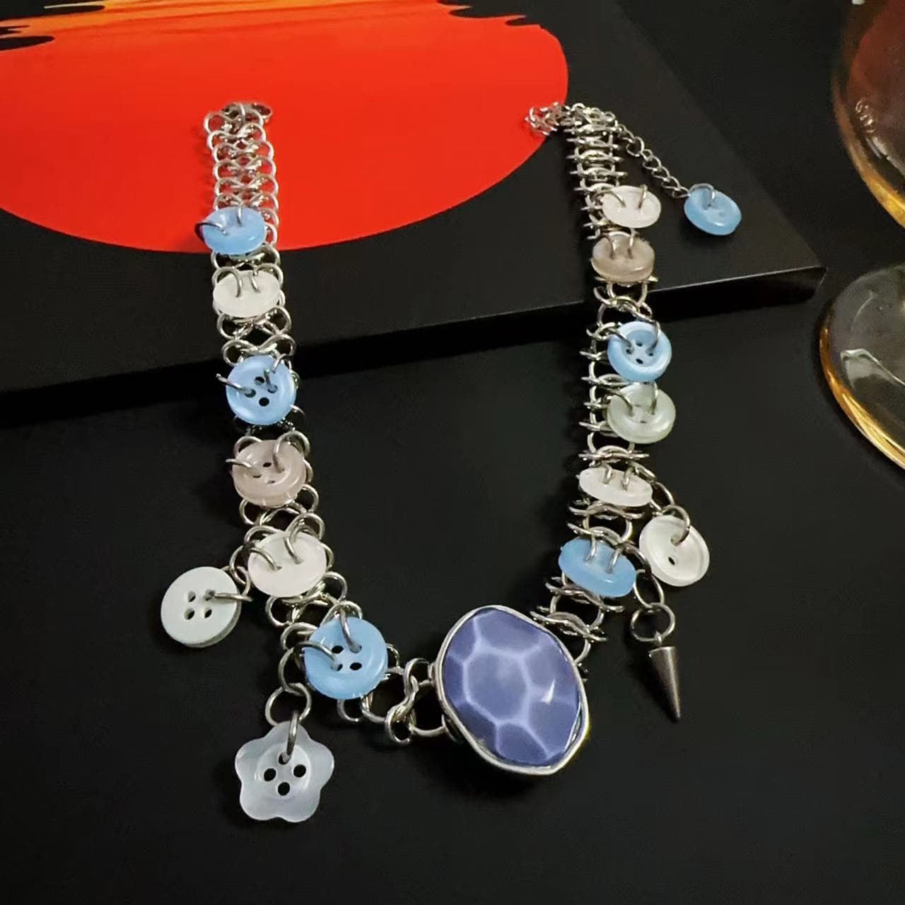Button beaded pendant choker necklace