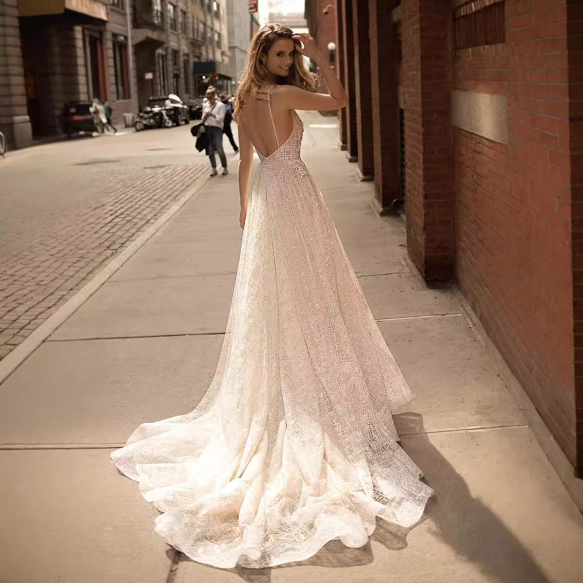 Deep V-Neck Strapless Mermaid Wedding Dress