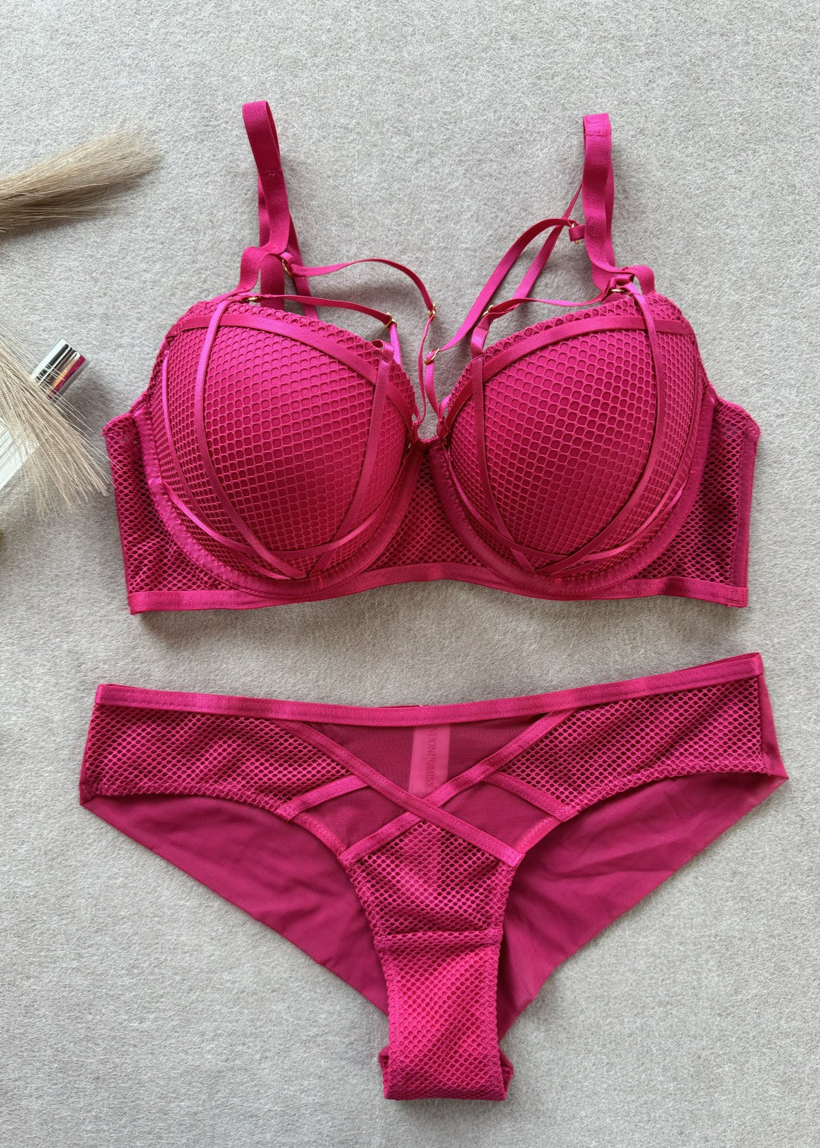 Fuchsia Lace Strappy Underwire Lingerie Set