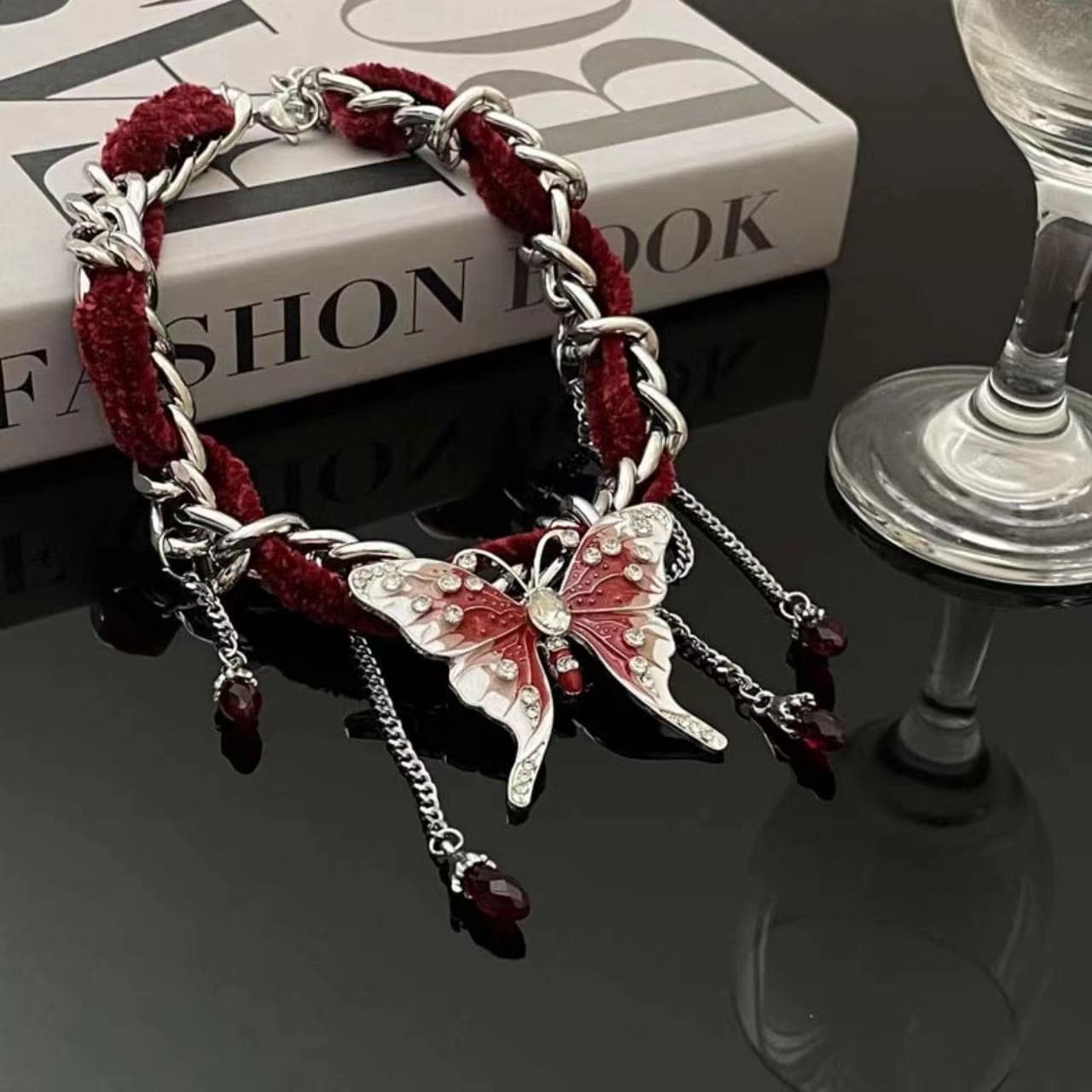 Red butterfly pendant fluffy choker necklace