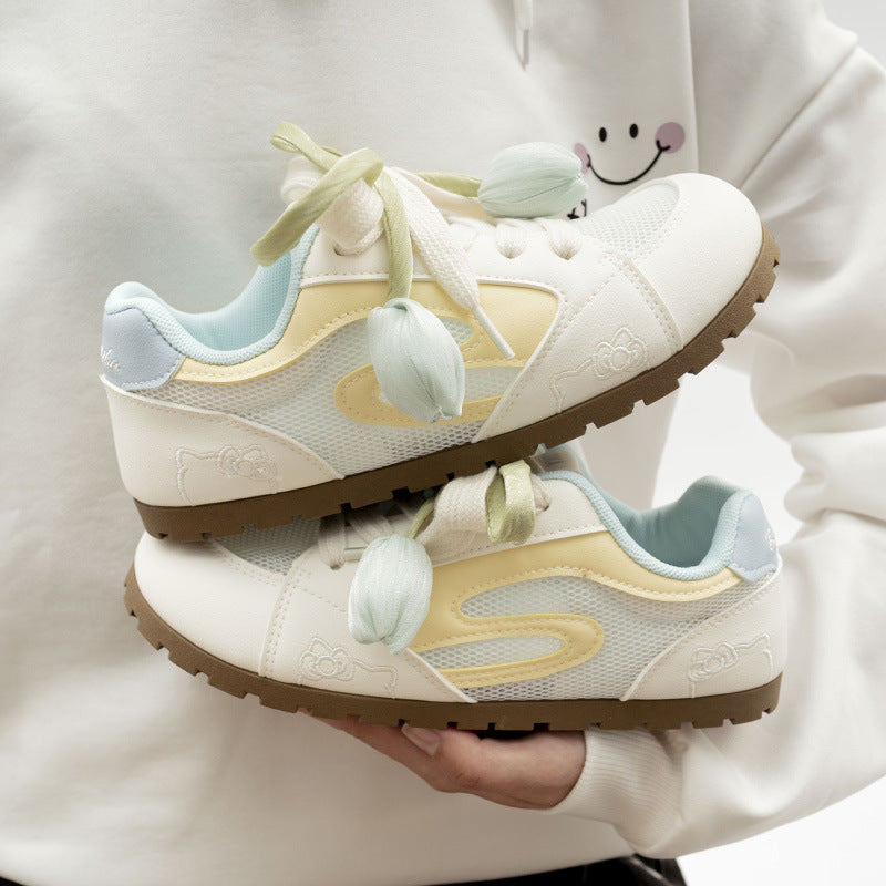 Women's Trendy Hello Kitty Non-Slip Sneakers With Unique Petal Shoe Lace