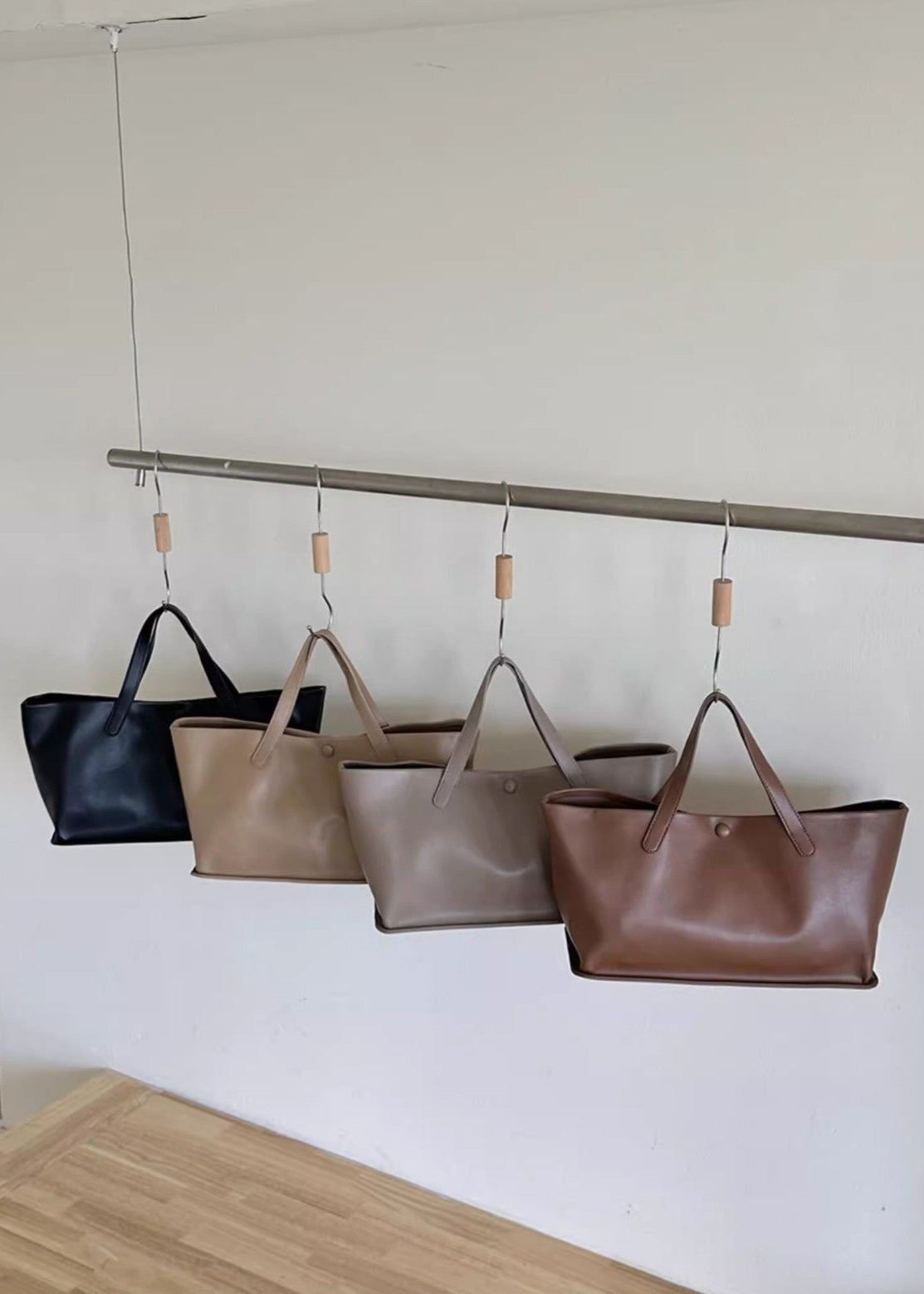 Aria - Minimalist Faux Leather Tote Bag