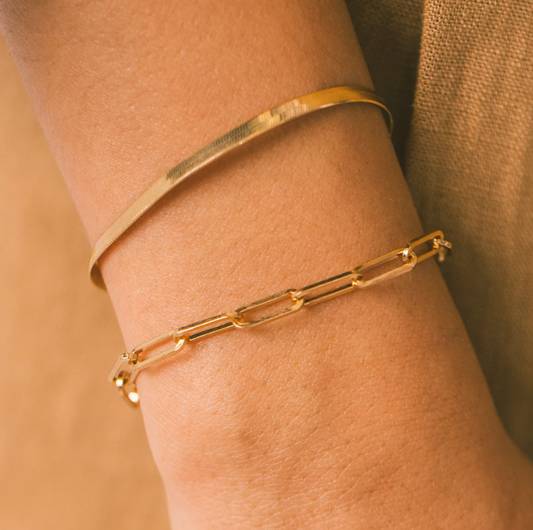 Radiant Gold Paperclip Bracelet