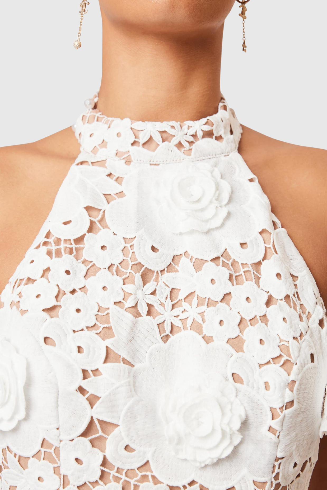 Shyheim Floral Appliqué Lace Halter Midi Dress