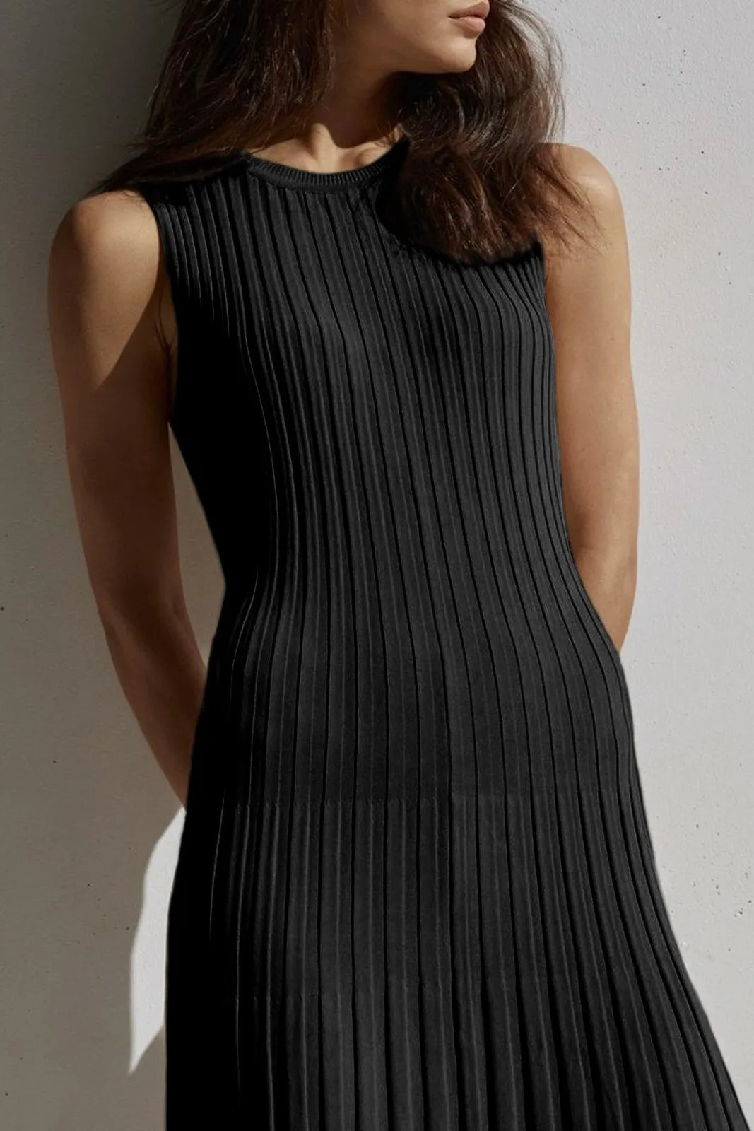 Siola Pleat Knit Maxi Dress