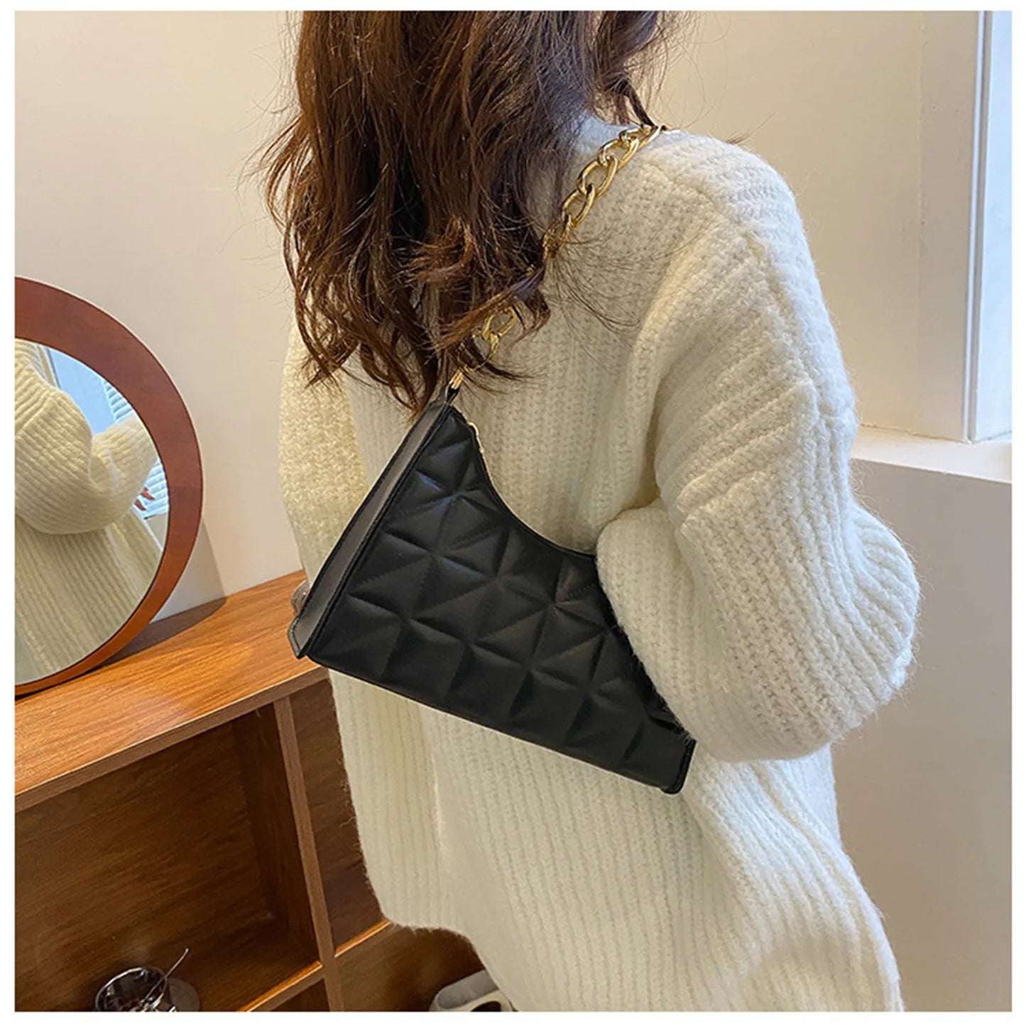 Diamond Pattern PU Leather Chain Shoulder Handbag