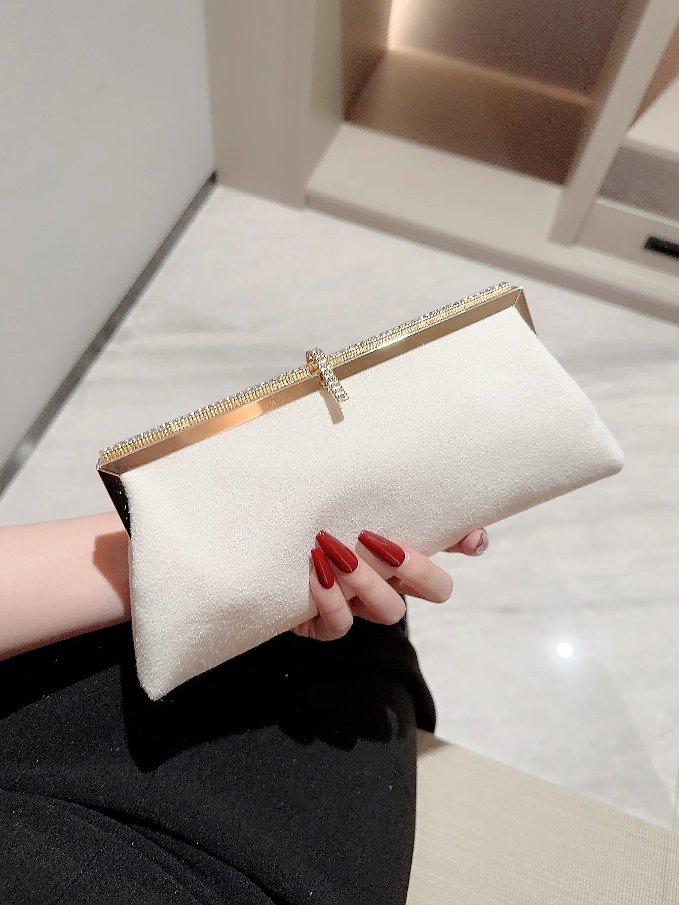 Velvet Fish Hook Rhinestone Decorated Evening Clutch Party Wedding Bag