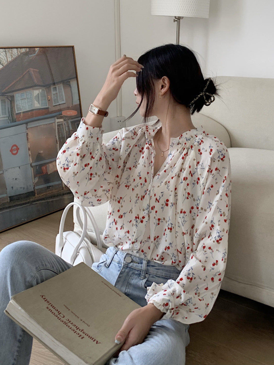 Adela Vintage Floral Print Crew Neck Blouse