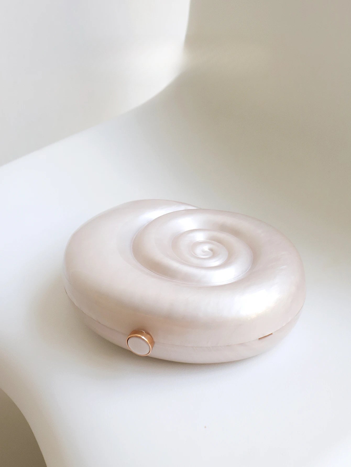 Chic Snail Shaped Acrylic Clutch Bag Evening Party Bag