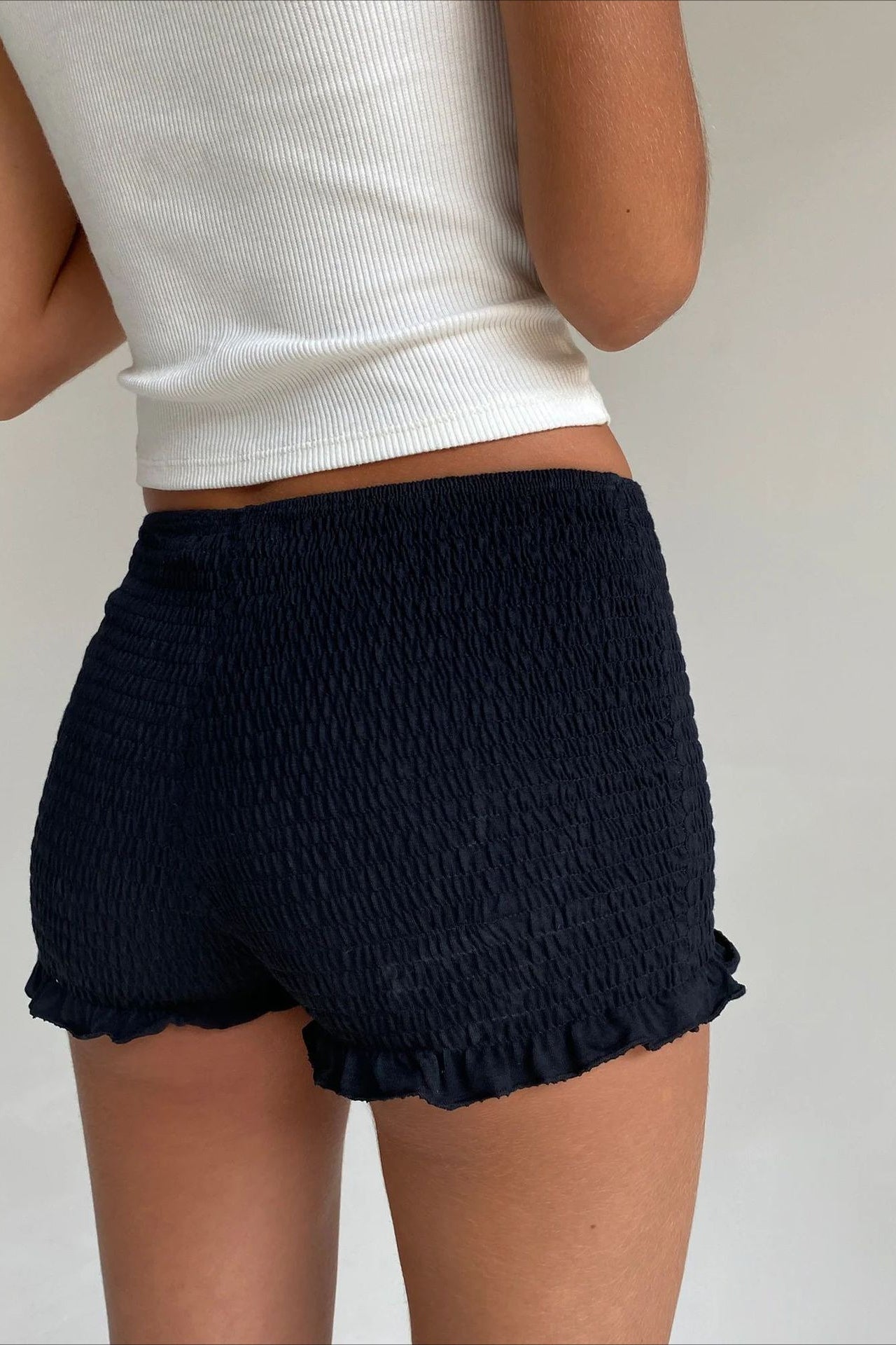 Y2K Solid Casual Low Waist Plaid Ruffle Shorts