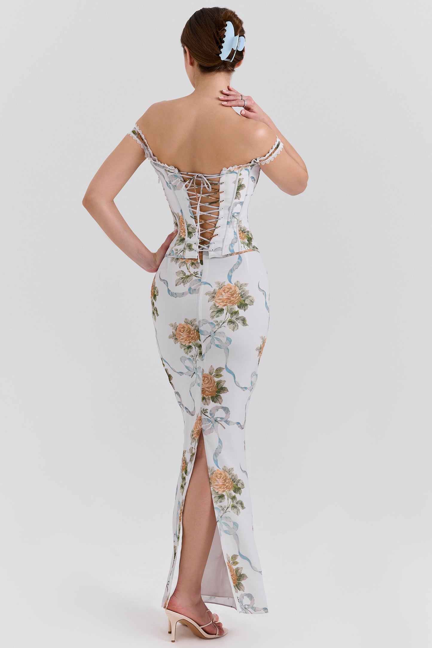 White – Vintage-Inspired Bodycon Sleeveless Dress