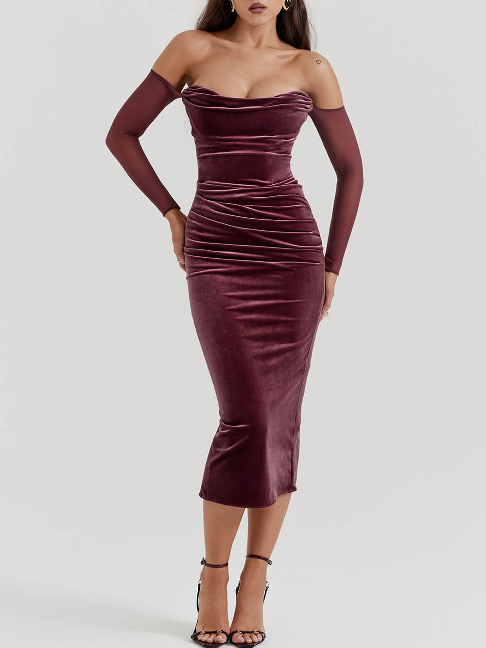 Velvet-Elegance Off-Shoulder Midi Dress