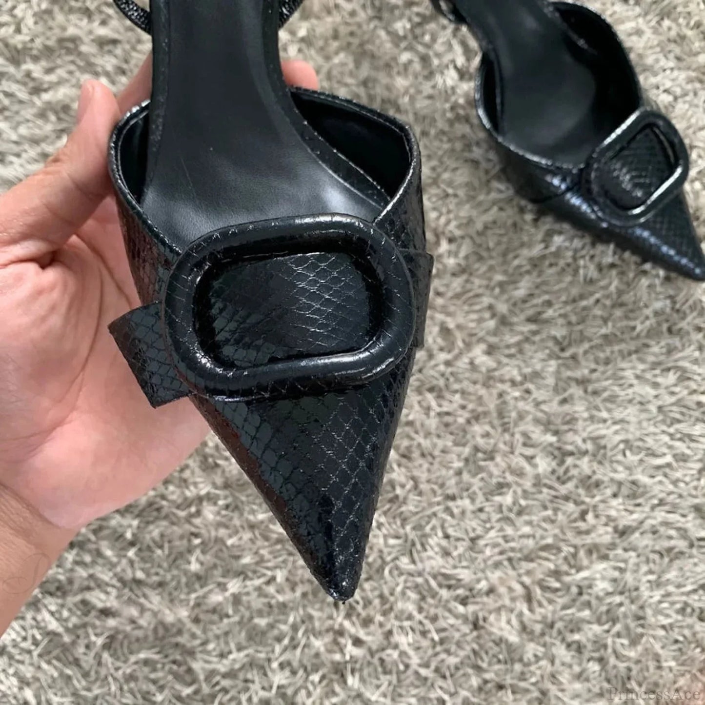 Dark Leather Pointed Toe Mysterious Stiletto