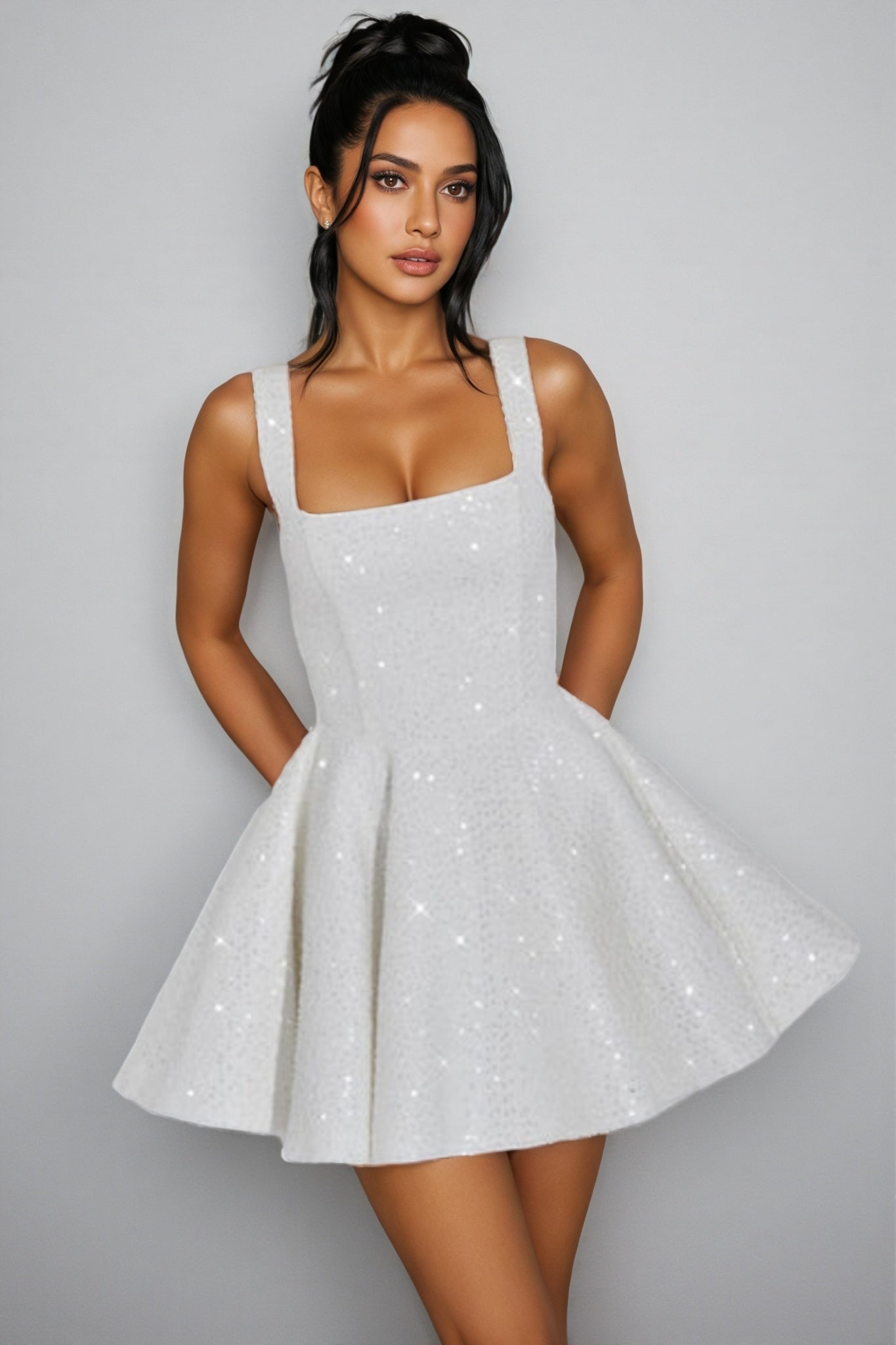 Luead White Sequin Bow Mini Dress