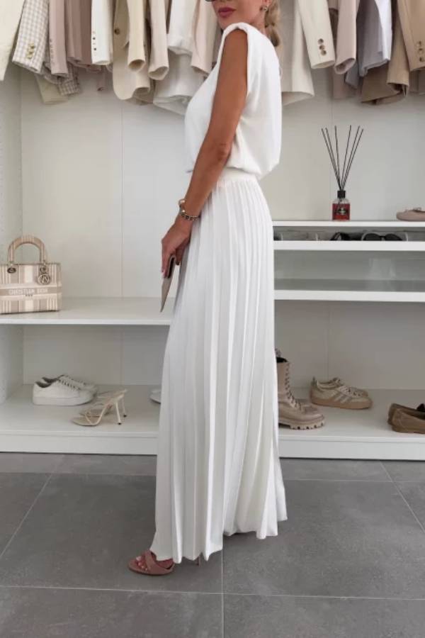 Fashionable Round Neck Shoulder Pads Top and Elastic Waist Pleated Wide-leg Pants Set