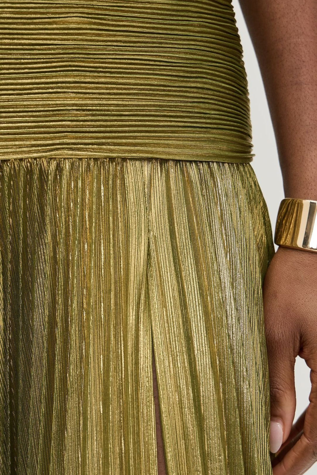 Metallic Pleated Halter Backless Tie Slit Maxi Dress