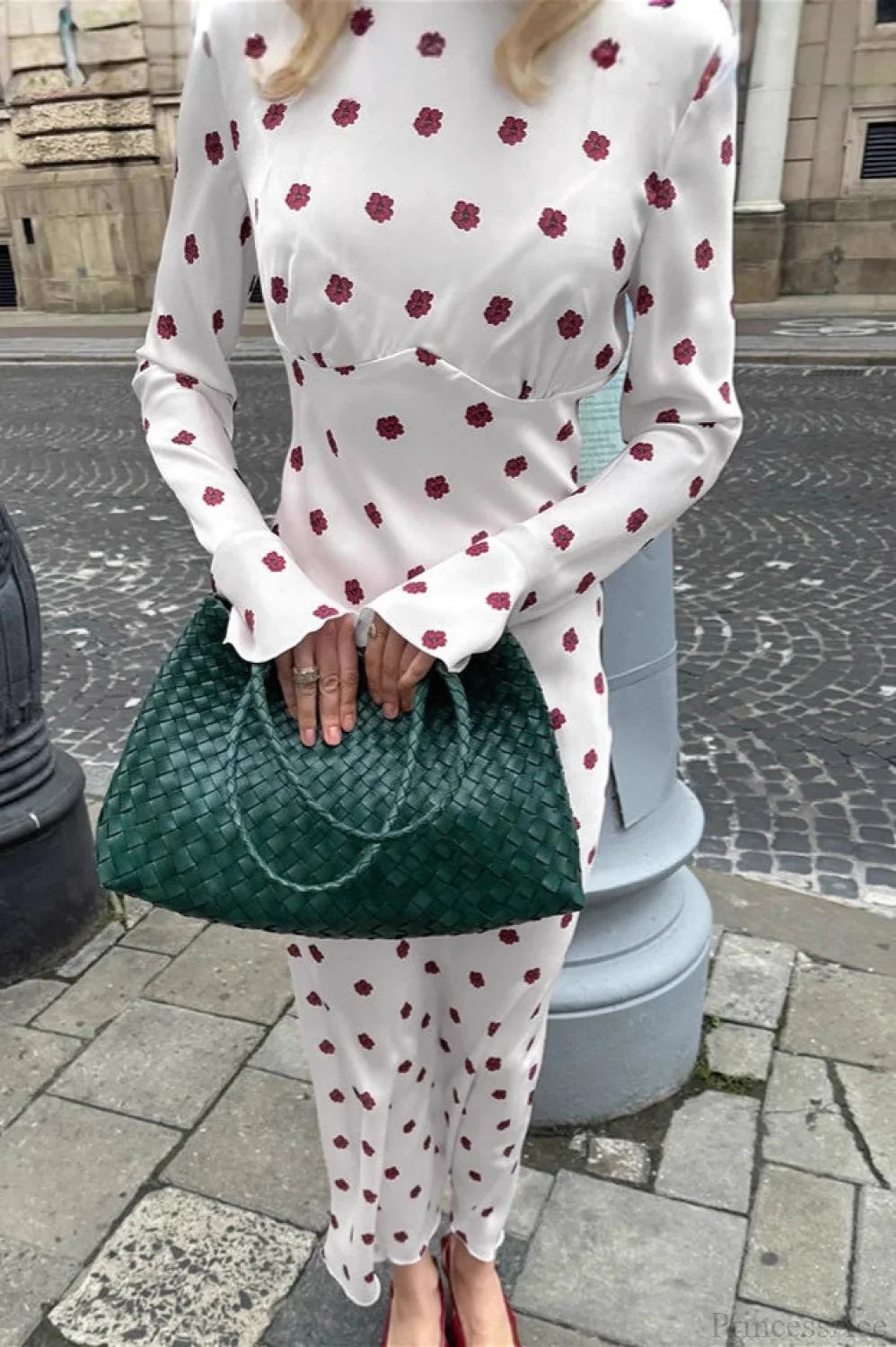 Floral Round Neck Flare Sleeve Fitted Maxi Dress