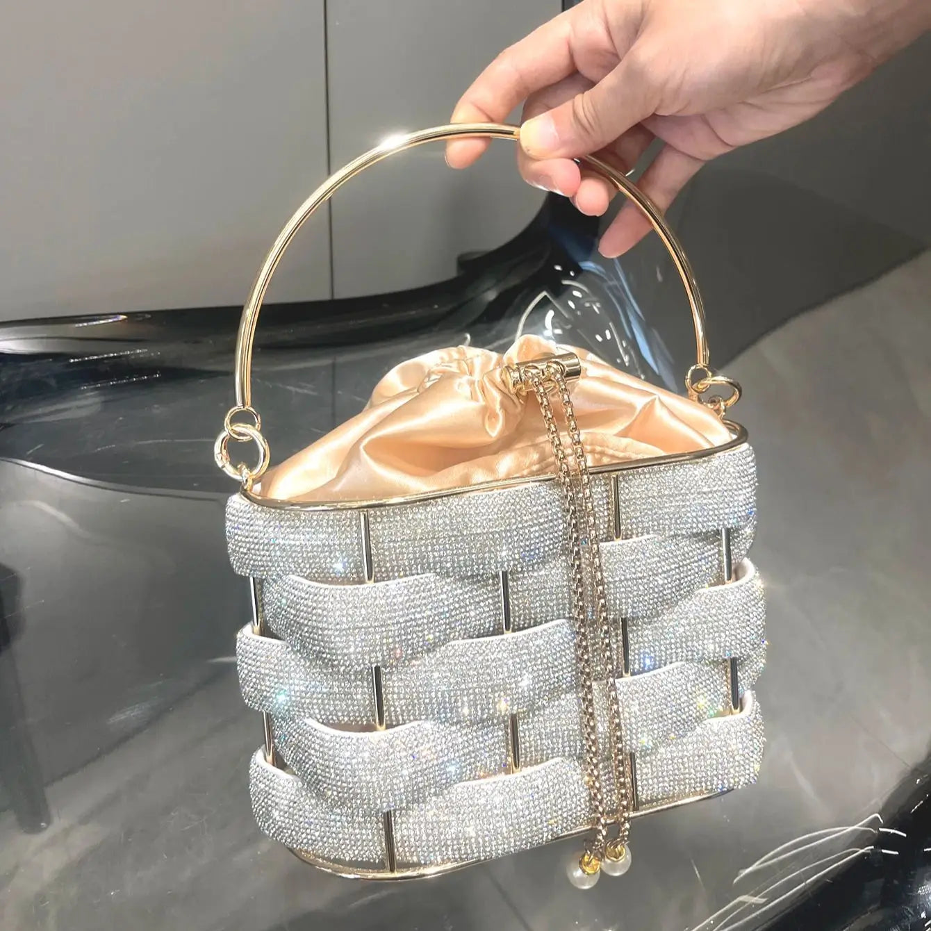 Handmade Rhinestone Luxury Crystal Clutch Bucket Bag