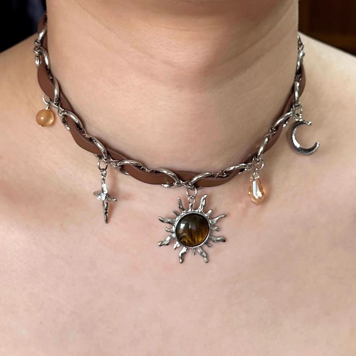 Cross rivet pendant decor choker necklace
