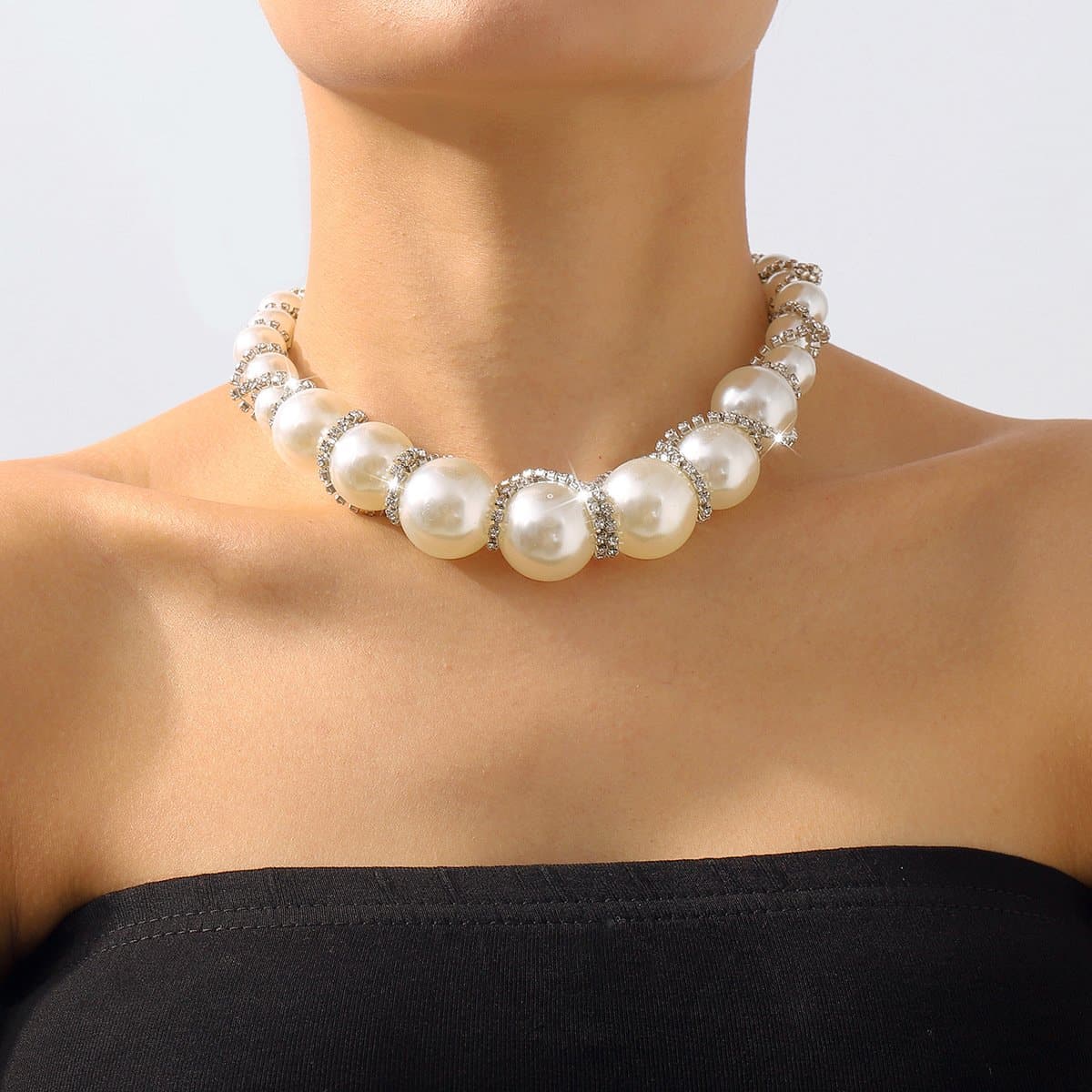 Faux pearl rhinestone beaded choker necklace