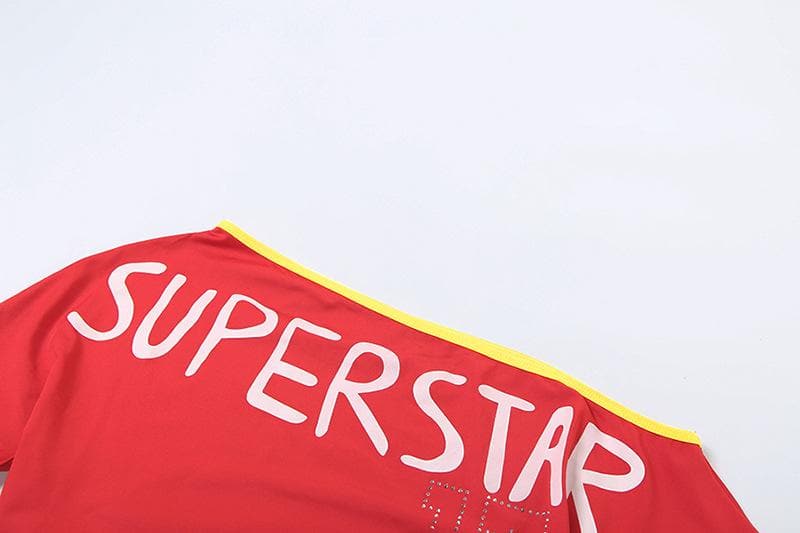 Short sleeve one shoulder “super star” print top