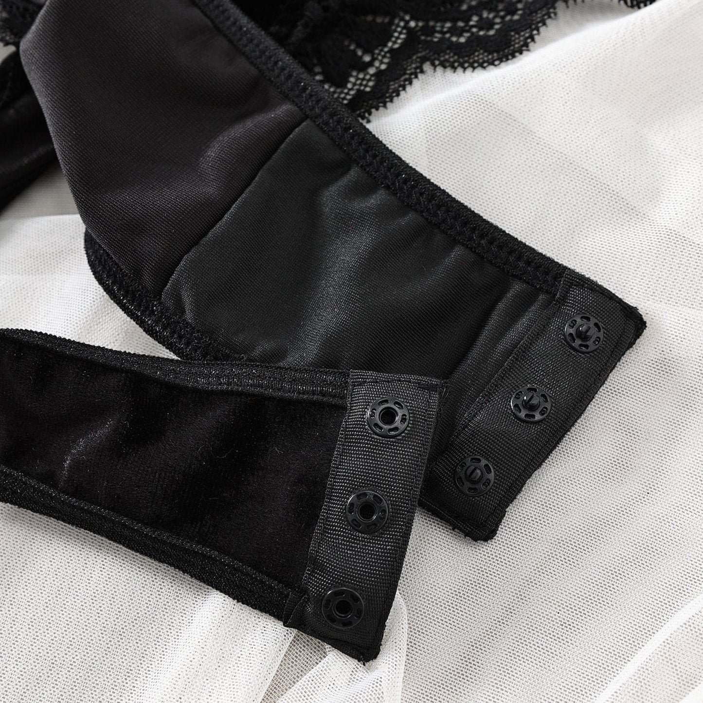 Short sleeve lace velvet patchwork bodysuit