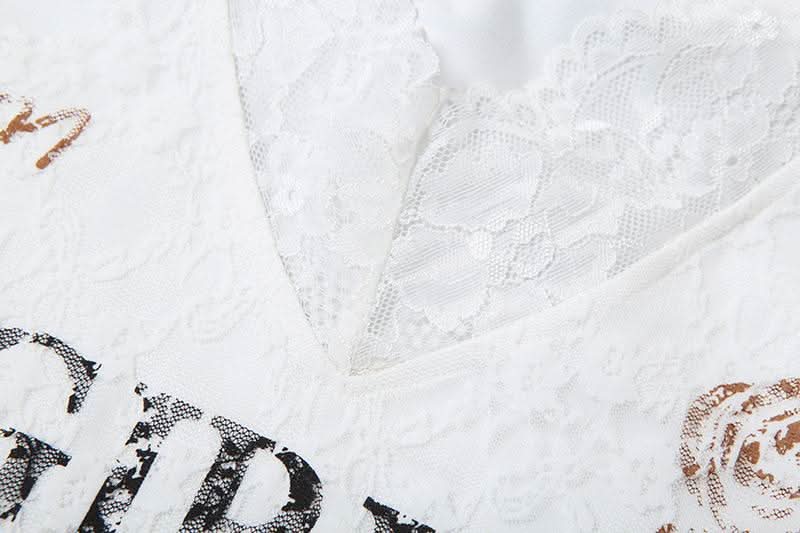 Long sleeve v neck lace print top