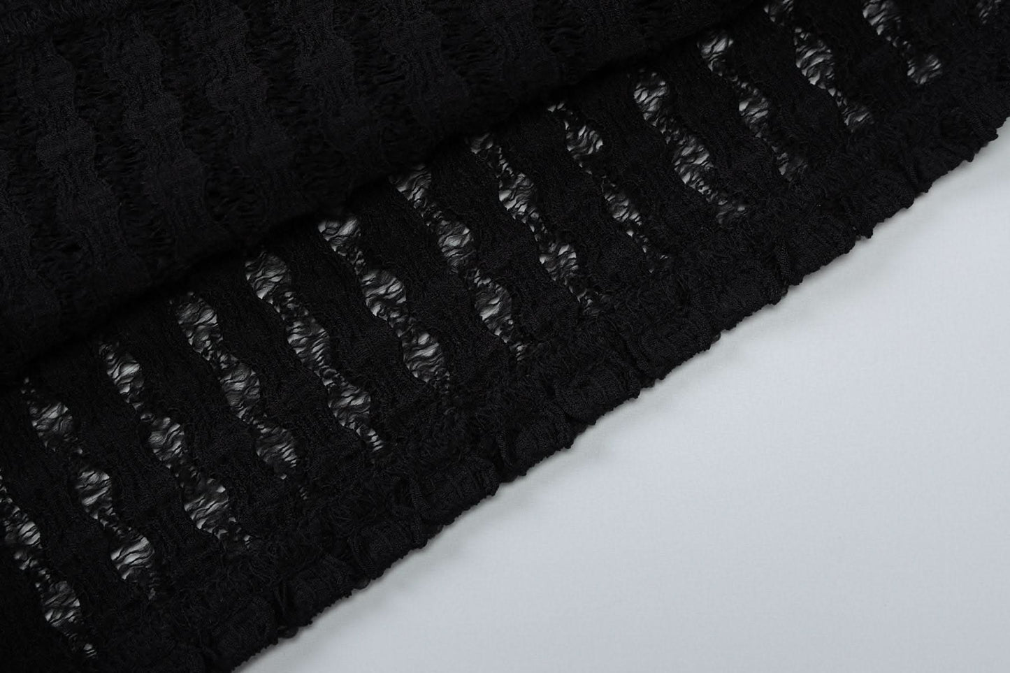 Sleeveless crewneck textured tank top
